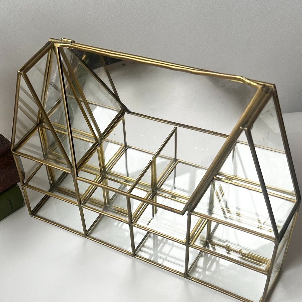 Mirrored house trinket shelf